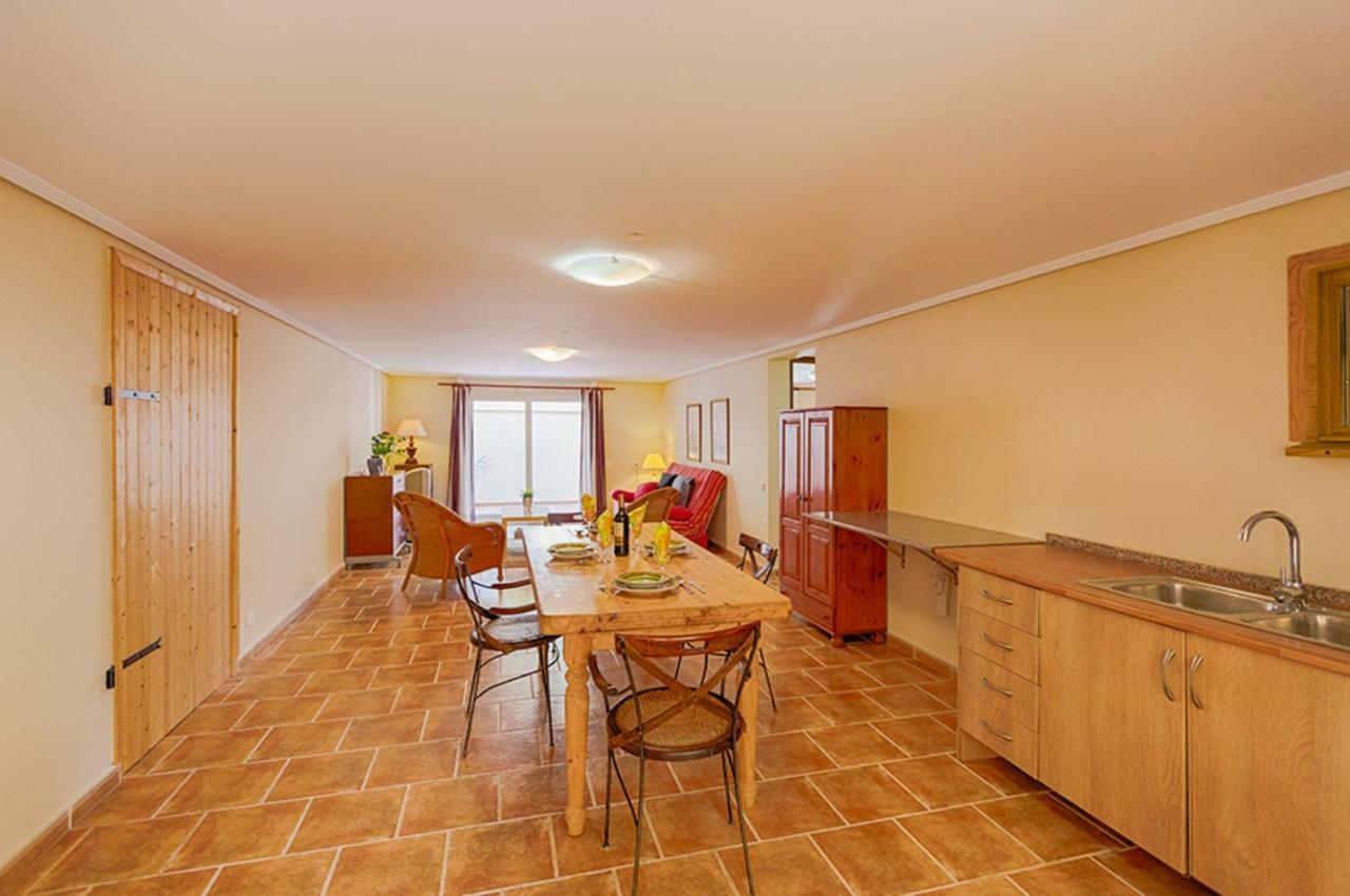Villas Guzman - Bernia Calp Exterior foto