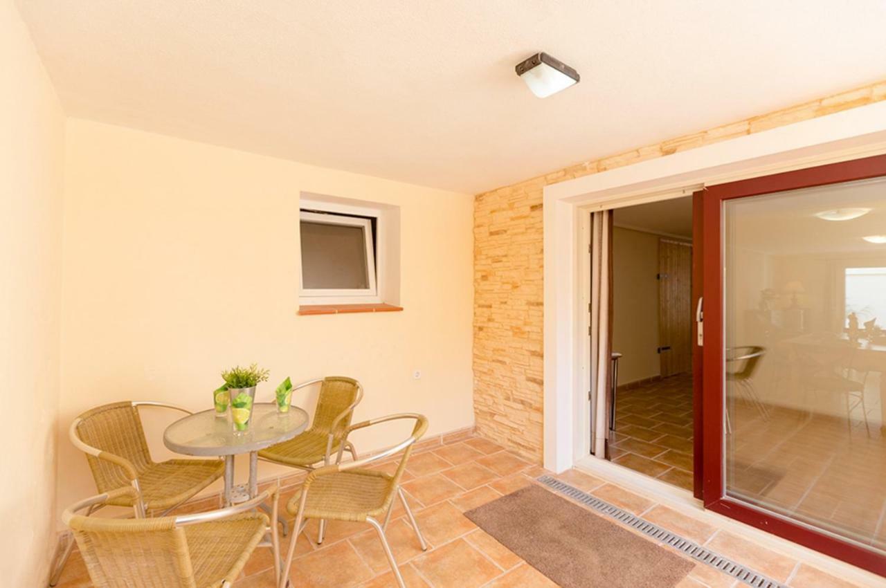 Villas Guzman - Bernia Calp Exterior foto